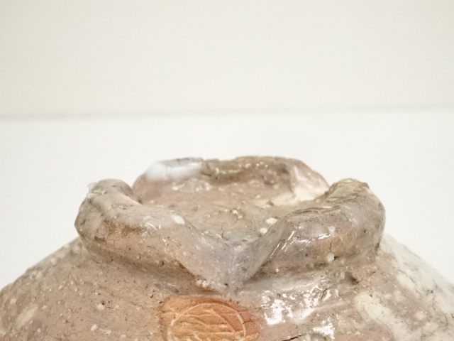 ♥値下げ！♥古萩　茶碗　ニュウ　窯ギレ　あり　仕覆　木箱付き　茶道具　骨董　古玩 楽天市場】骨董○萩焼御本茶碗○ | 江戸時代-18世紀頃 | 木製箱